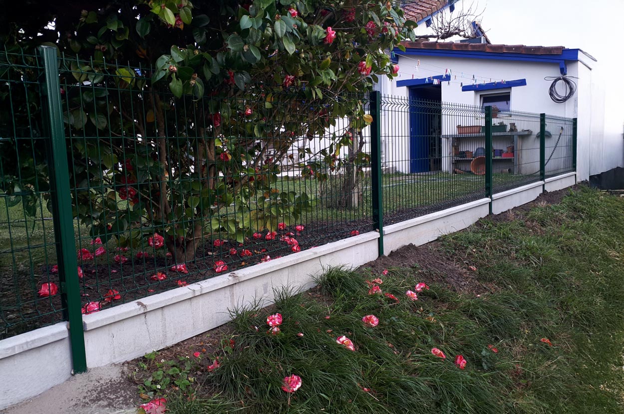 Artisan clôture et portail 40, Artisan clôture et portail 64, Artisan clôture et portail Bayonne, Artisan clôture et portail Hendaye, Artisan clôture et portail Pays basque, Clôture jardin Pays Basque 40, Clôture jardin Pays Basque 64, Clôture jardin Pays Basque Bayonne, Clôture jardin Pays Basque Hendaye, Clôture jardin Pays Basque Pays basque, Installation portail 40, Installation portail 64, Installation portail Bayonne, Installation portail Hendaye, Installation portail Pays basque, Portail sur-mesure Pays Basque 40, Portail sur-mesure Pays Basque 64, Portail sur-mesure Pays Basque Bayonne, Portail sur-mesure Pays Basque Hendaye, Portail sur-mesure Pays Basque Pays basque, Pose clôture 40, Pose clôture 64, Pose clôture Bayonne, Pose clôture Hendaye, Pose clôture Pays basque