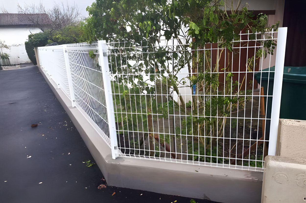 Artisan clôture et portail 40, Artisan clôture et portail 64, Artisan clôture et portail Bayonne, Artisan clôture et portail Hendaye, Artisan clôture et portail Pays basque, Clôture jardin Pays Basque 40, Clôture jardin Pays Basque 64, Clôture jardin Pays Basque Bayonne, Clôture jardin Pays Basque Hendaye, Clôture jardin Pays Basque Pays basque, Installation portail 40, Installation portail 64, Installation portail Bayonne, Installation portail Hendaye, Installation portail Pays basque, Portail sur-mesure Pays Basque 40, Portail sur-mesure Pays Basque 64, Portail sur-mesure Pays Basque Bayonne, Portail sur-mesure Pays Basque Hendaye, Portail sur-mesure Pays Basque Pays basque, Pose clôture 40, Pose clôture 64, Pose clôture Bayonne, Pose clôture Hendaye, Pose clôture Pays basque