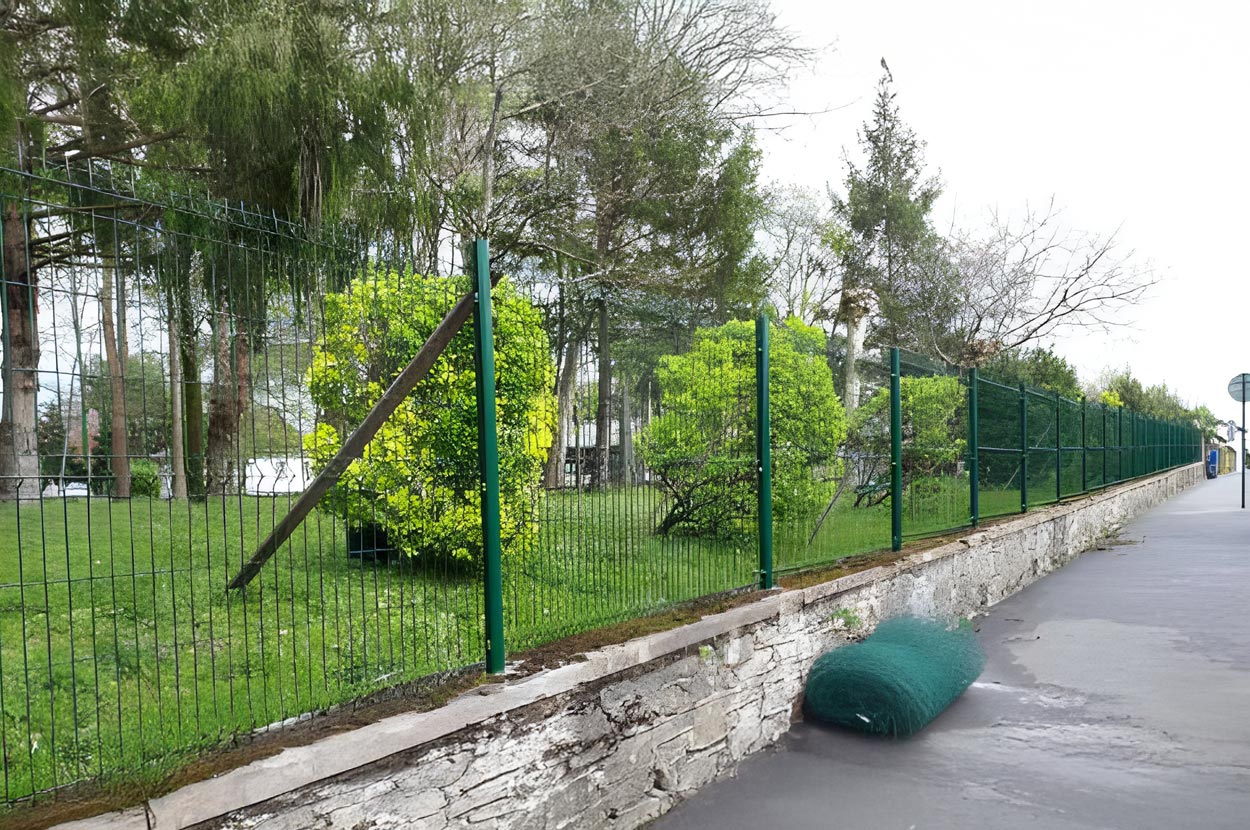 Artisan clôture et portail 40, Artisan clôture et portail 64, Artisan clôture et portail Bayonne, Artisan clôture et portail Hendaye, Artisan clôture et portail Pays basque, Clôture jardin Pays Basque 40, Clôture jardin Pays Basque 64, Clôture jardin Pays Basque Bayonne, Clôture jardin Pays Basque Hendaye, Clôture jardin Pays Basque Pays basque, Installation portail 40, Installation portail 64, Installation portail Bayonne, Installation portail Hendaye, Installation portail Pays basque, Portail sur-mesure Pays Basque 40, Portail sur-mesure Pays Basque 64, Portail sur-mesure Pays Basque Bayonne, Portail sur-mesure Pays Basque Hendaye, Portail sur-mesure Pays Basque Pays basque, Pose clôture 40, Pose clôture 64, Pose clôture Bayonne, Pose clôture Hendaye, Pose clôture Pays basque